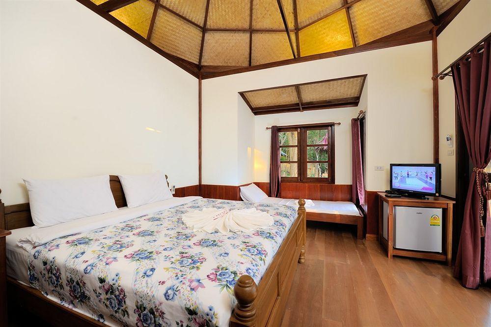 Sunwaree Phi Phi Resort Luaran gambar