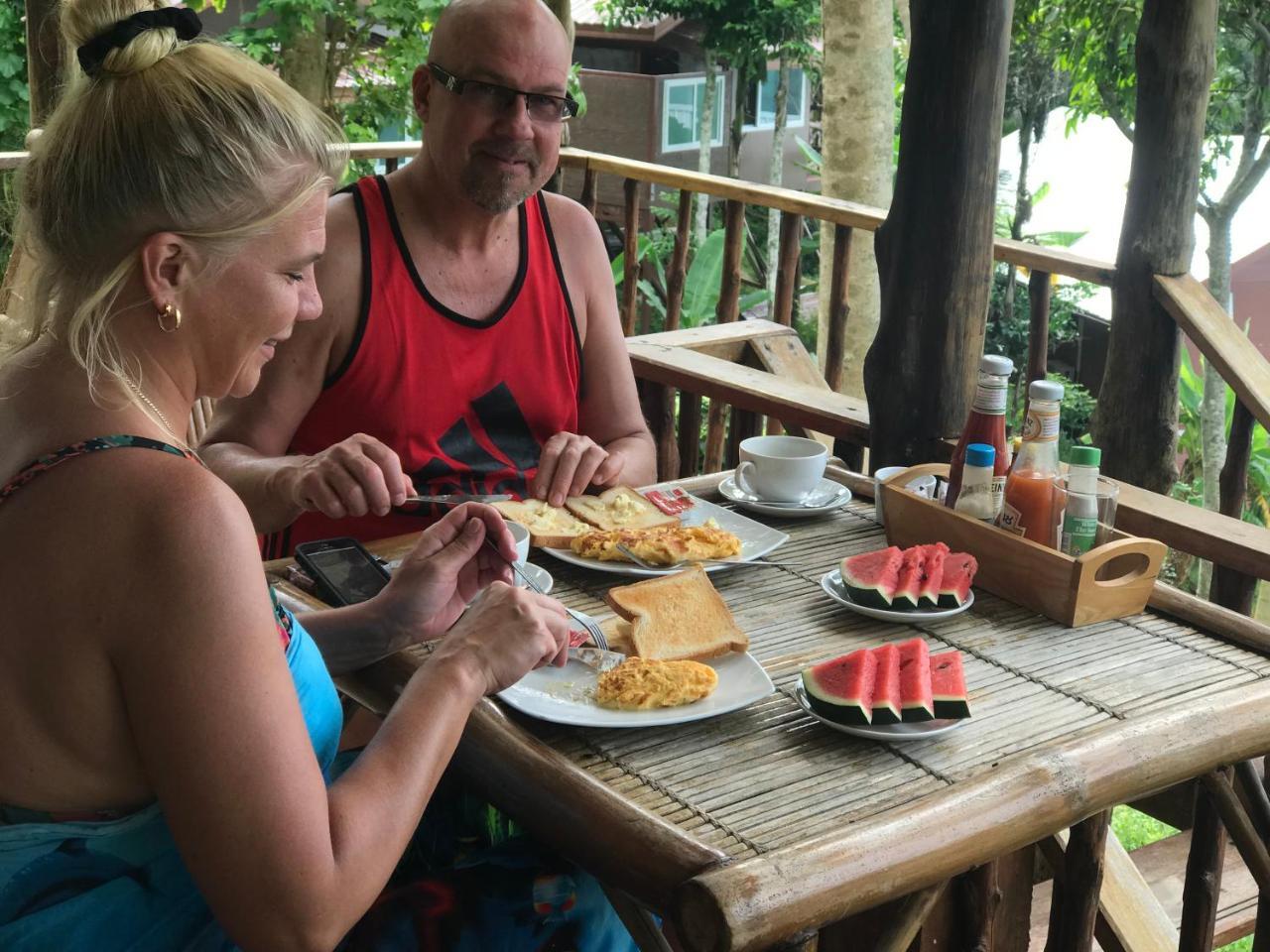 Sunwaree Phi Phi Resort Luaran gambar